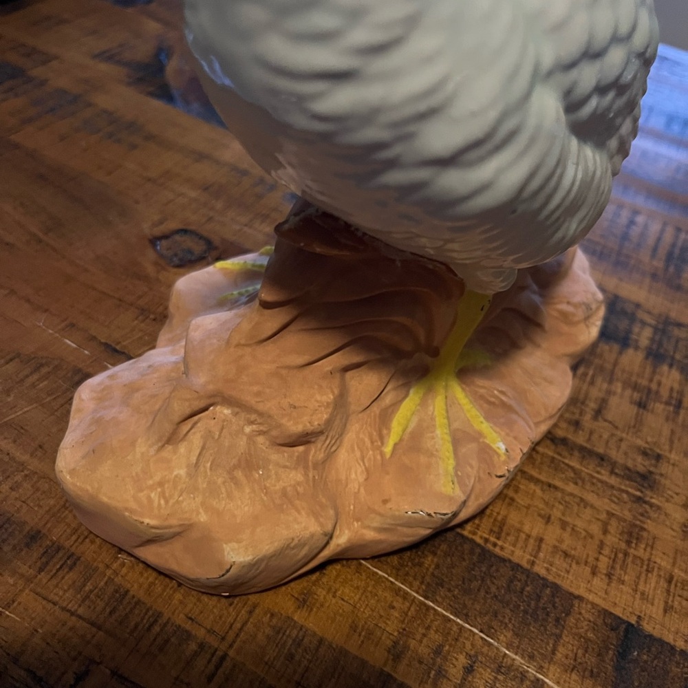 White Ceramic Bird Figurine - Picture 13 of 16